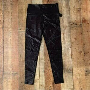 Soul cycle podium cire tight high rise breathable black leggings - M